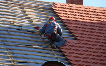roof tiles Thelveton, Norfolk
